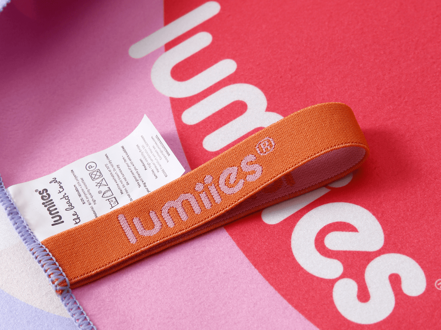 lumiies - high visibility - Schnelltrocknendes Mikrofaser-Handtuch (160×80 cm) - Pudel